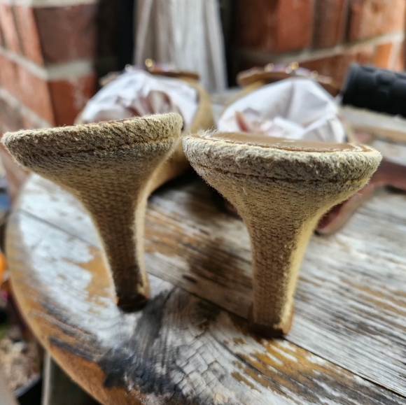 VINTAGE RARE AMETHYST LINEN WEDGE SLING BY PRADA - Picture 5 of 7